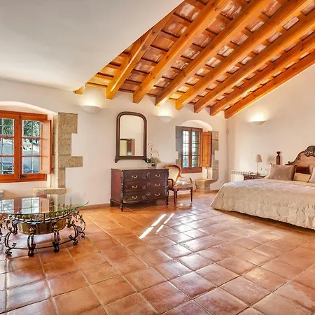 Villa Masia Can Colomer *